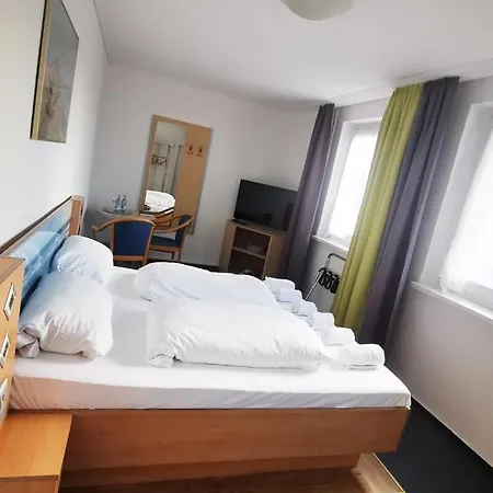 Granitz Hotell 3*