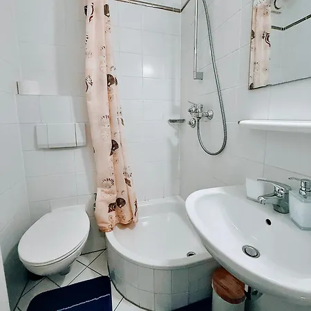 Granitz Hotel