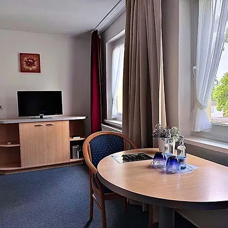 Hotel Granitz 3*