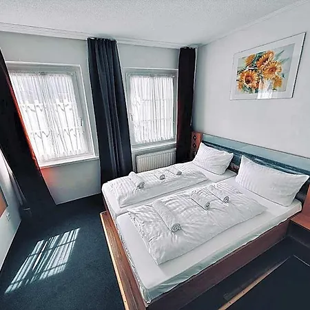 Hotel Granitz 3*